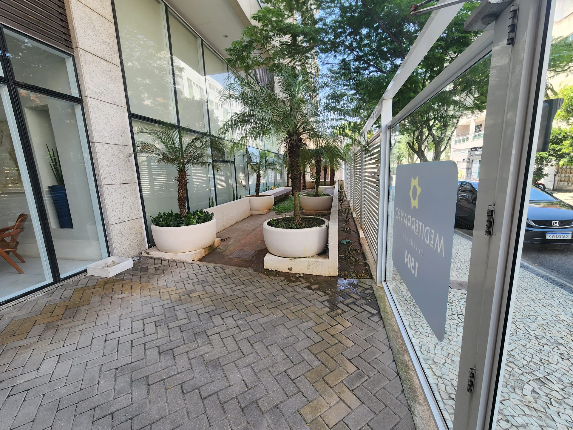 Apartamento para alugar com 2 quartos, 80m² - Foto 33