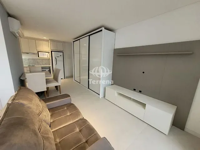Apartamento com 40m² 1 quarto e 1 banheiro, para alugar, no bairro Ponta Aguda em Blumenau