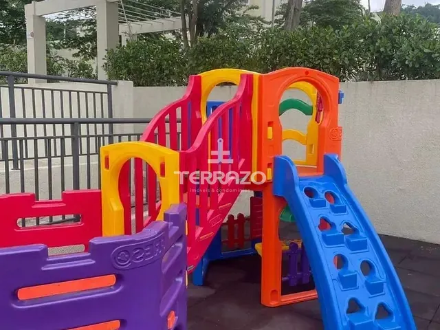 Apartamento 2 quartos e 1 banheiro, à venda, no bairro São Luiz em Volta Redonda