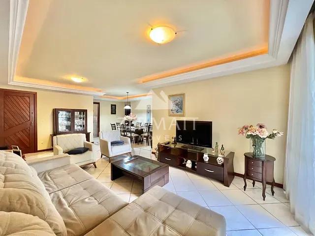 Apartamento com 252m² 4 quartos e 3 banheiros, à venda, no bairro Vila Nova em Blumenau