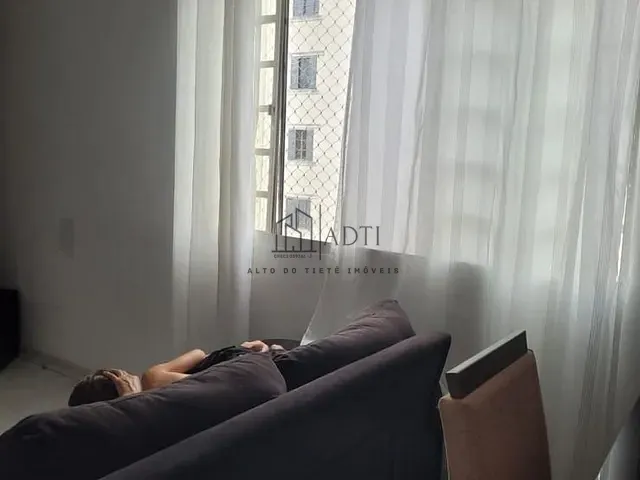 Apartamento 2 quartos e 1 banheiro, à venda, no bairro Jardim Cintia em Mogi das Cruzes