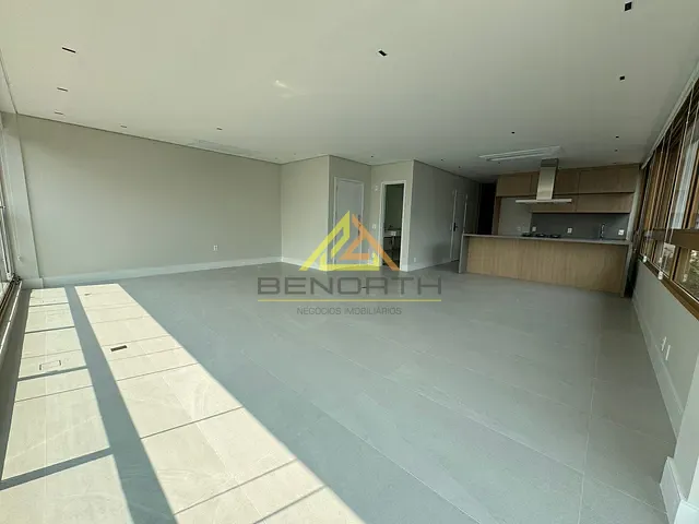 Apartamento com 147m² 3 quartos e 4 banheiros, para alugar, no bairro Itaim Bibi em São Paulo