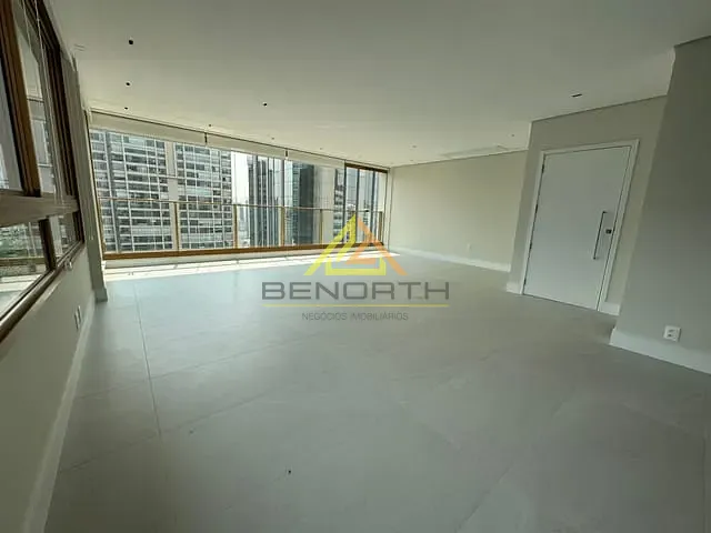 Apartamento com 147m² 3 quartos e 4 banheiros, para alugar, no bairro Itaim Bibi em São Paulo