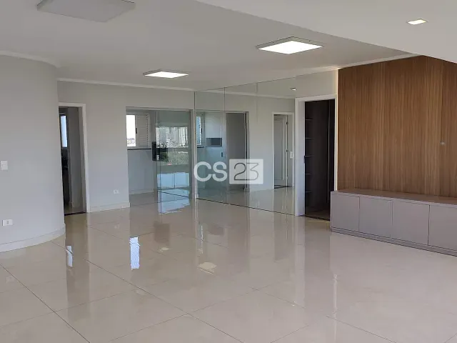 Apartamento com 207m² 3 quartos e 4 banheiros, à venda, no bairro Vila Fujita em Londrina