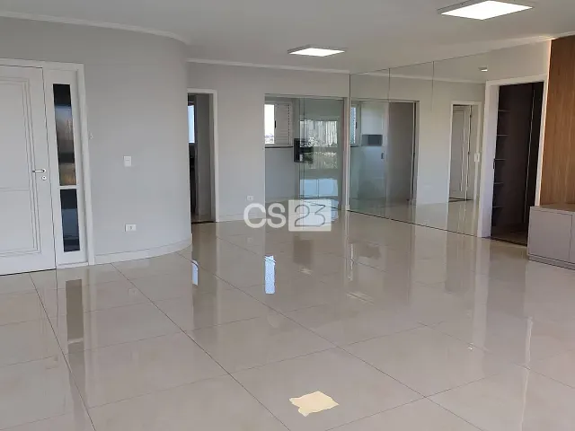 Apartamento com 207m² 3 quartos e 4 banheiros, à venda, no bairro Vila Fujita em Londrina
