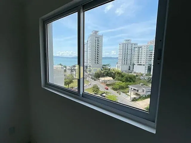 Apartamento com 135m² 3 quartos e 4 banheiros, à venda, no bairro Centro em Itapema