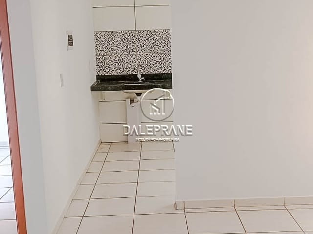 Apartamento 2 quartos e 1 banheiro, à venda, no bairro Mansões Olinda em Águas Lindas de Goiás
