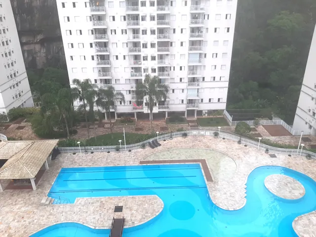 Apartamento com 135m² 3 quartos e 2 banheiros, à venda, no bairro Marapé em Santos
