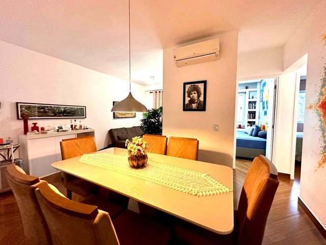 Apartamento com 135m² 3 quartos e 2 banheiros, à venda, no bairro Marapé em Santos