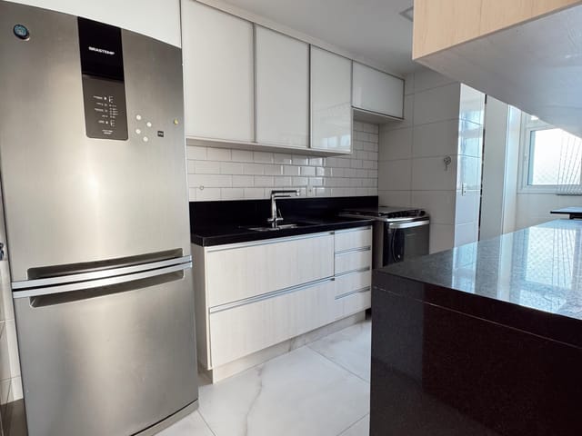 Apartamento 3 quartos e 2 banheiros, à venda, no bairro Jardim Camburi em Vitória