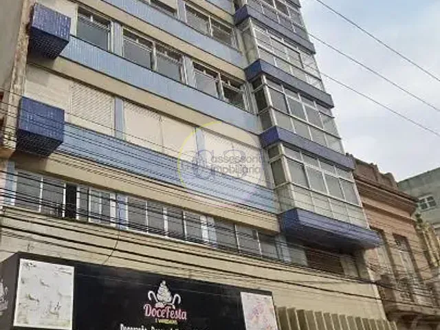 Apartamento 2 quartos e 2 banheiros, à venda, no bairro Centro em Rio Grande