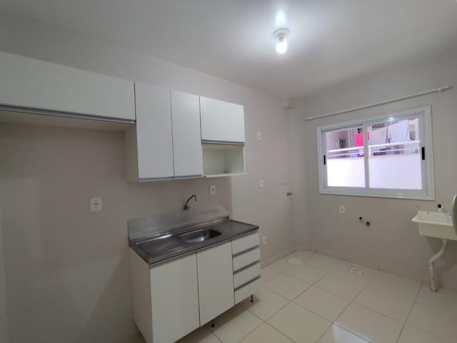 Apartamento 1 quarto e 1 banheiro, para alugar, no bairro Centro em Nova Prata