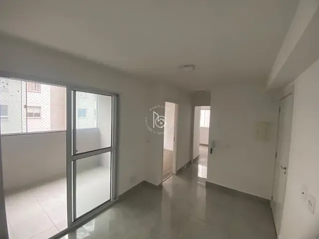 Apartamento com 44m² 2 quartos e 2 banheiros, para alugar, no bairro Vila das Bandeiras em Guarulhos