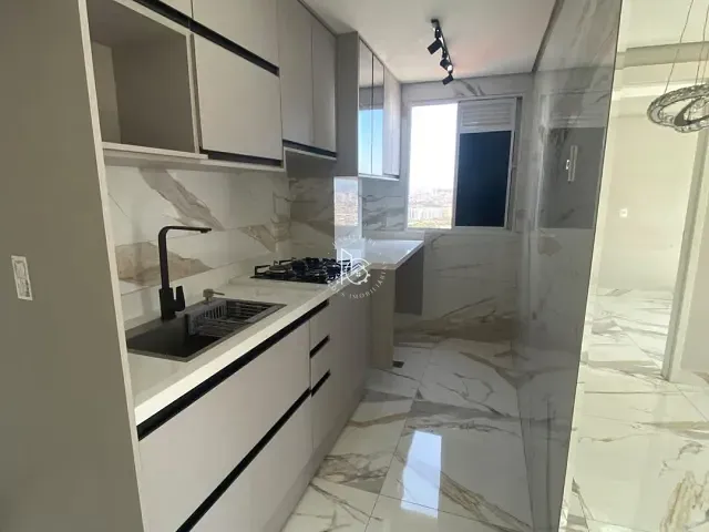 Apartamento 2 quartos e 1 banheiro, para alugar, no bairro Vila das Bandeiras em Guarulhos