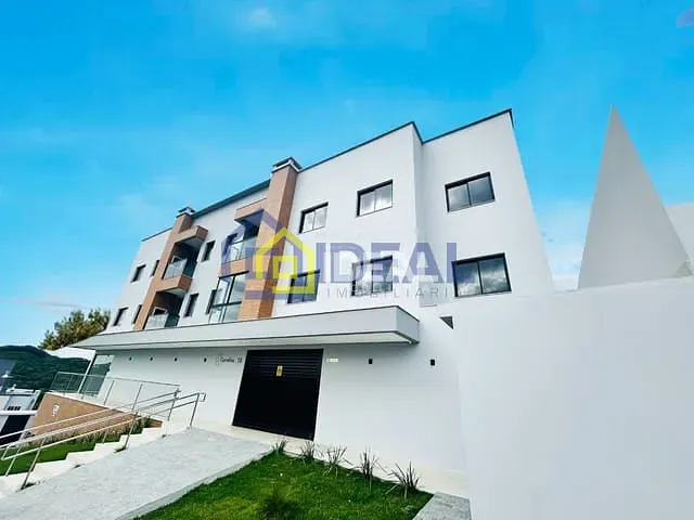 Apartamento 2 quartos e 2 banheiros, à venda, no bairro Parque de Exposições em Concórdia