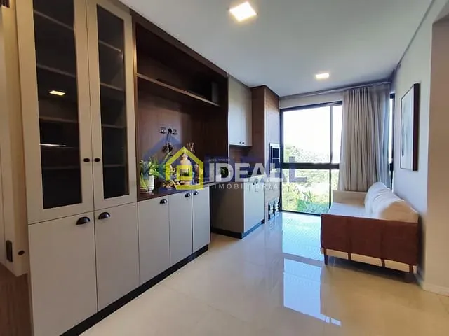 Apartamento 2 quartos e 2 banheiros, à venda, no bairro Parque de Exposições em Concórdia