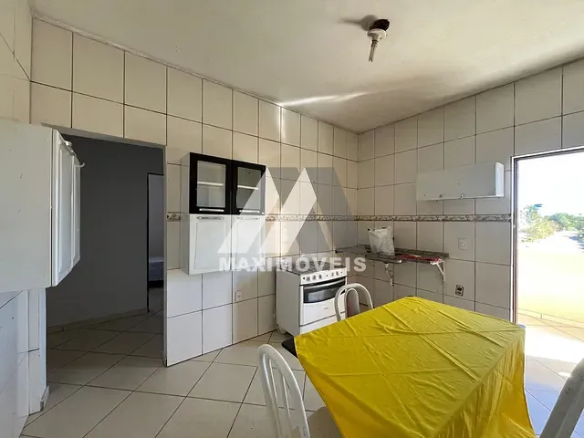 Apartamento 3 quartos e 1 banheiro, para alugar, no bairro Santa Tereza em Araçuaí