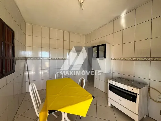 Apartamento 3 quartos e 1 banheiro, para alugar, no bairro Santa Tereza em Araçuaí