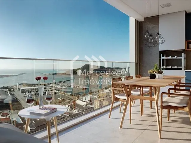 Apartamento com 150m² 3 quartos e 4 banheiros, à venda, no bairro Centro em Itajaí