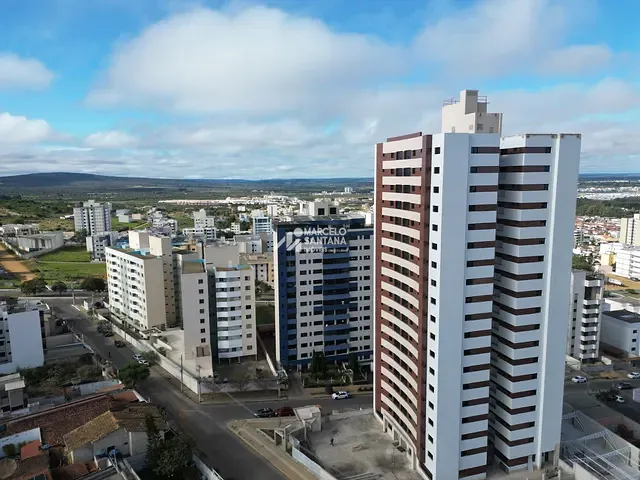 Apartamento 3 quartos e 2 banheiros, à venda, no bairro Candeias em Vitória da Conquista