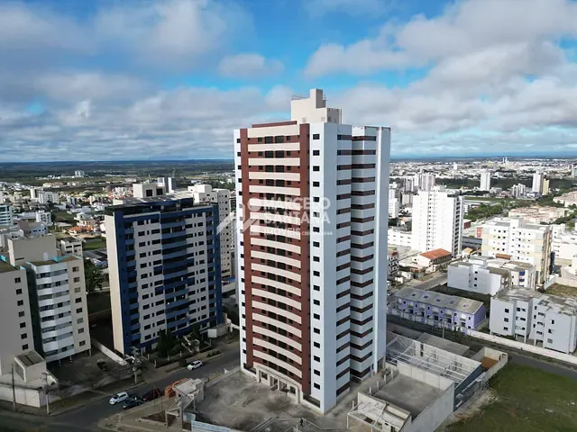 Apartamento 3 quartos e 2 banheiros, à venda, no bairro Candeias em Vitória da Conquista