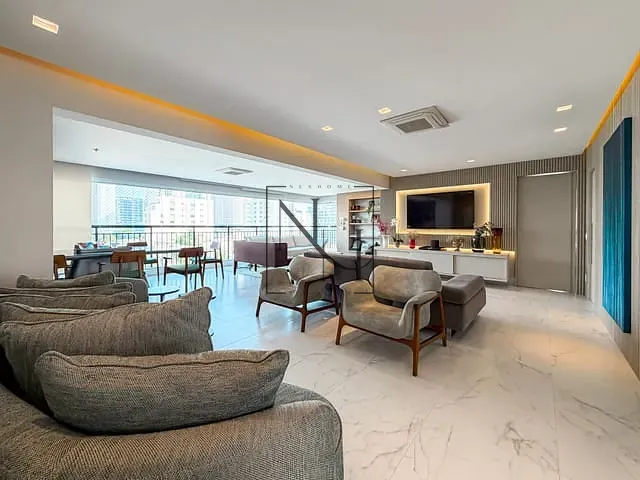 Apartamento com 213m² 3 quartos e 5 banheiros, à venda, no bairro Brooklin em São Paulo