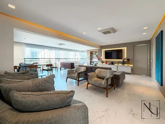 Apartamento com 213m² 3 quartos e 5 banheiros, à venda, no bairro Brooklin em São Paulo