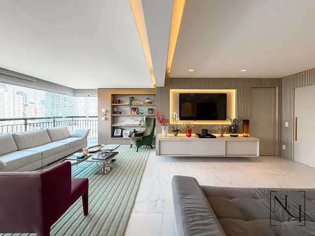 Apartamento com 213m² 3 quartos e 5 banheiros, à venda, no bairro Brooklin em São Paulo