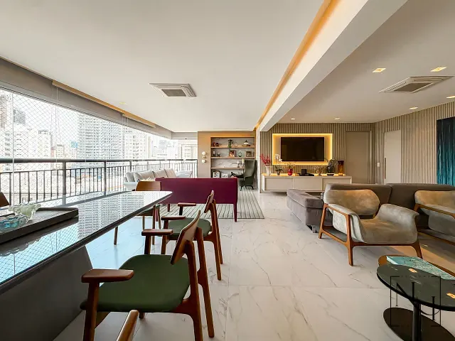 Apartamento com 213m² 3 quartos e 5 banheiros, à venda, no bairro Brooklin em São Paulo