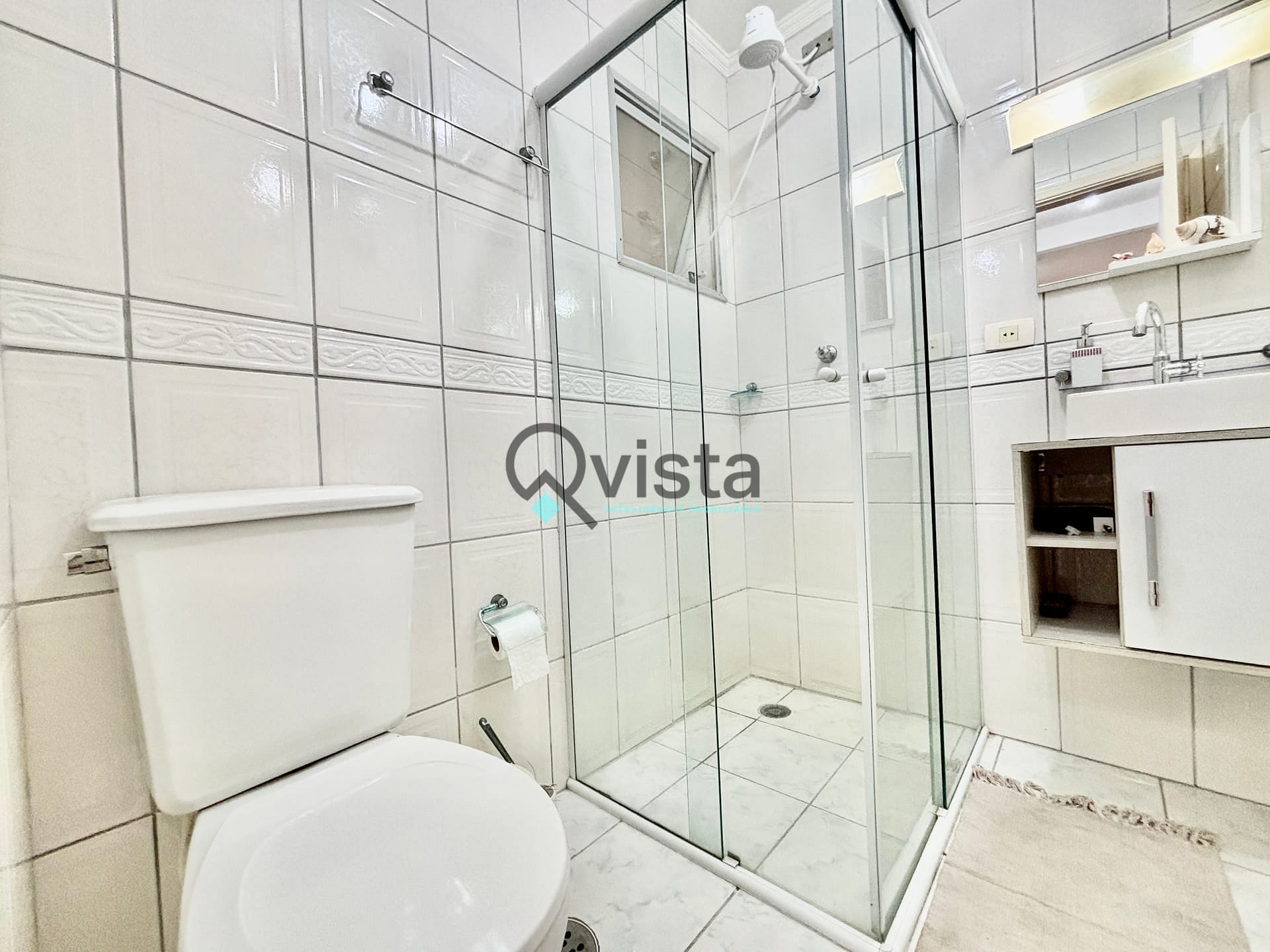 Apartamento à venda com 2 quartos, 70m² - Foto 17