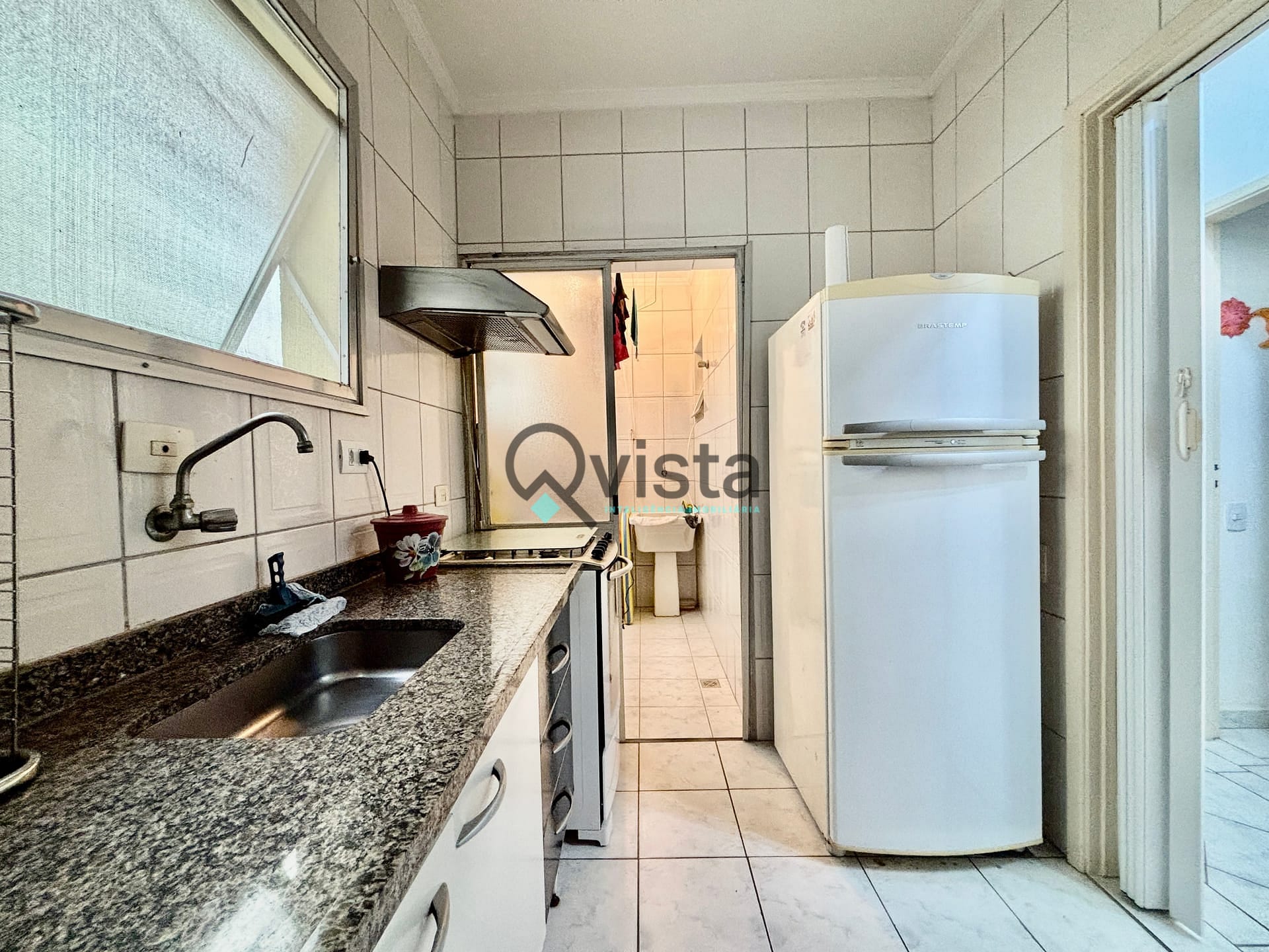 Apartamento à venda com 2 quartos, 70m² - Foto 19