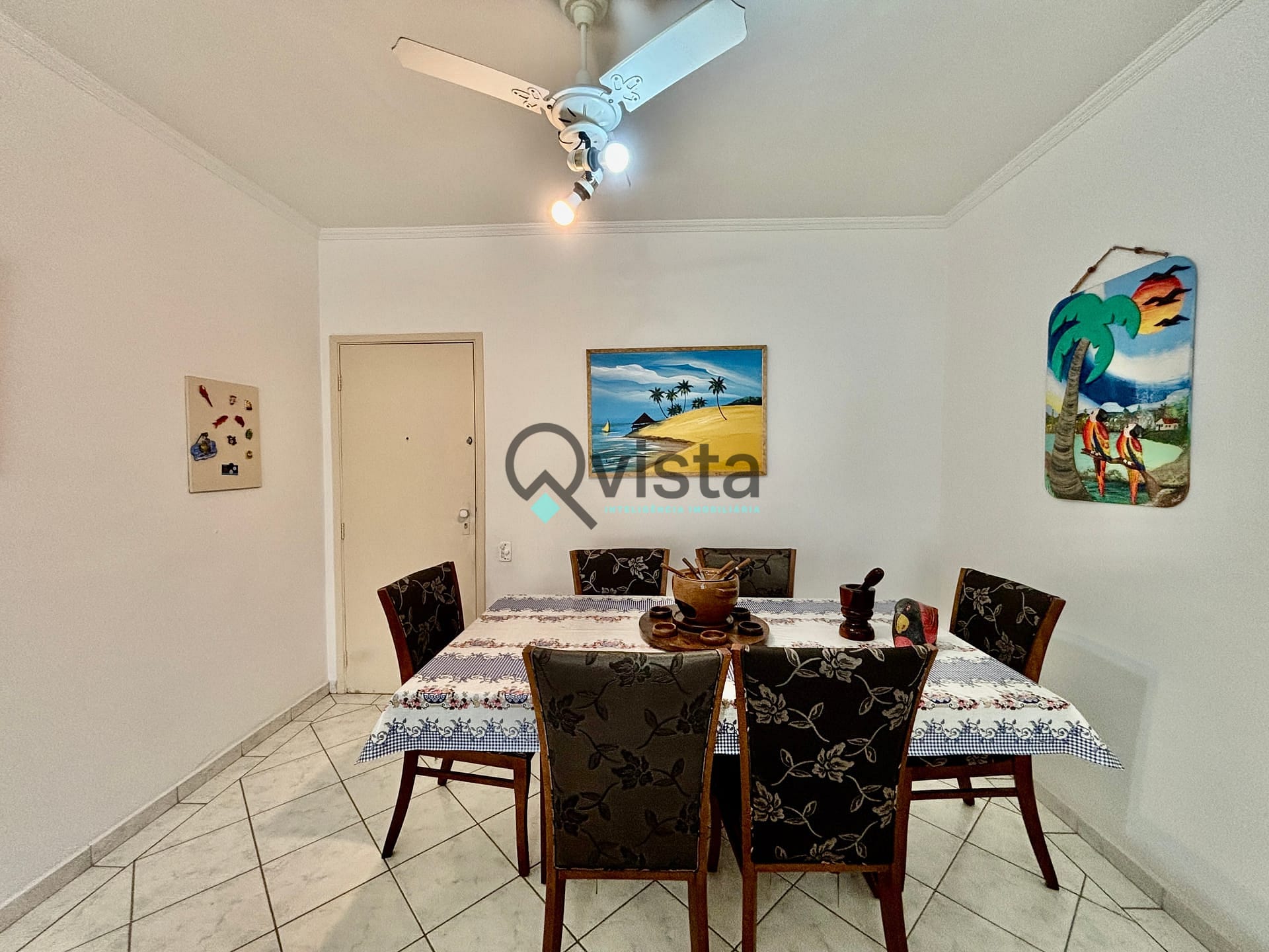 Apartamento à venda com 2 quartos, 70m² - Foto 3