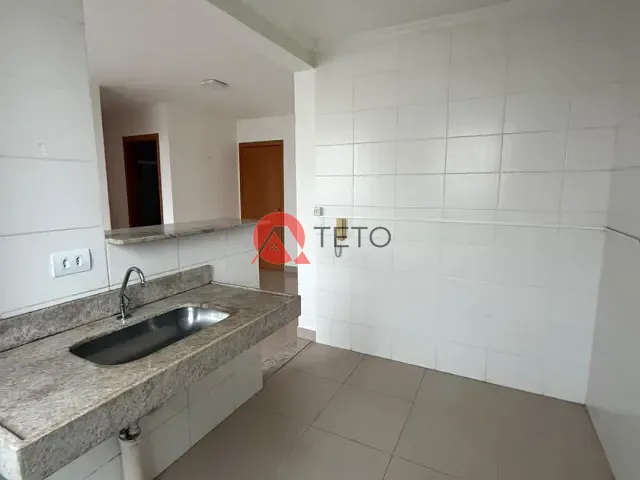 Apartamento 2 quartos e 1 banheiro, para alugar, no bairro Loteamento Malbec em Maringá