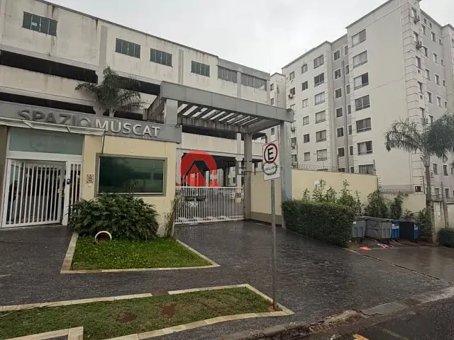 Apartamento 2 quartos e 1 banheiro, para alugar, no bairro Loteamento Malbec em Maringá