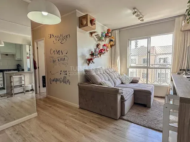 Apartamento com 49m² 2 quartos e 1 banheiro, à venda, no bairro Capão Raso em Curitiba