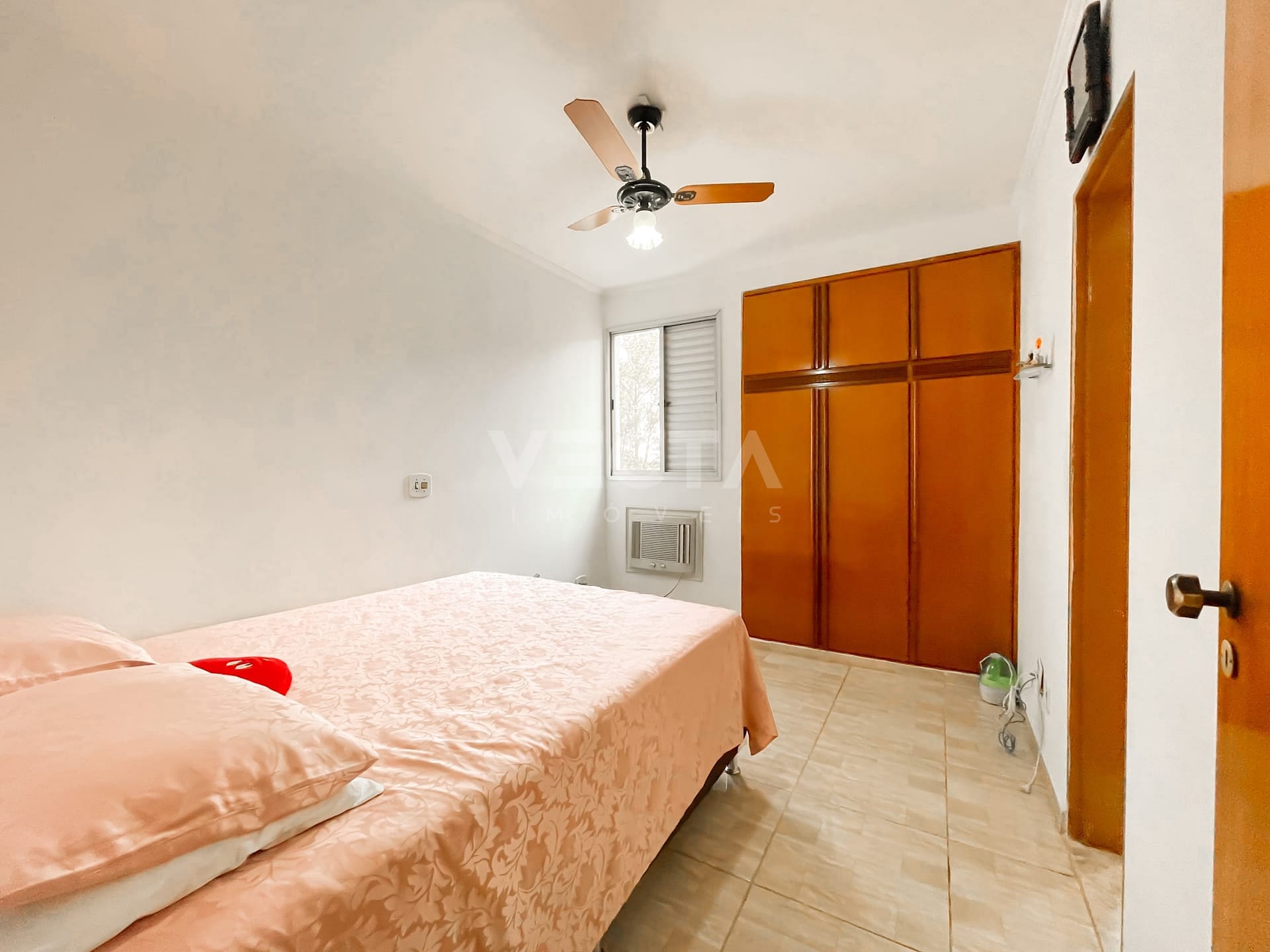 Apartamento à venda com 3 quartos, 114m² - Foto 9
