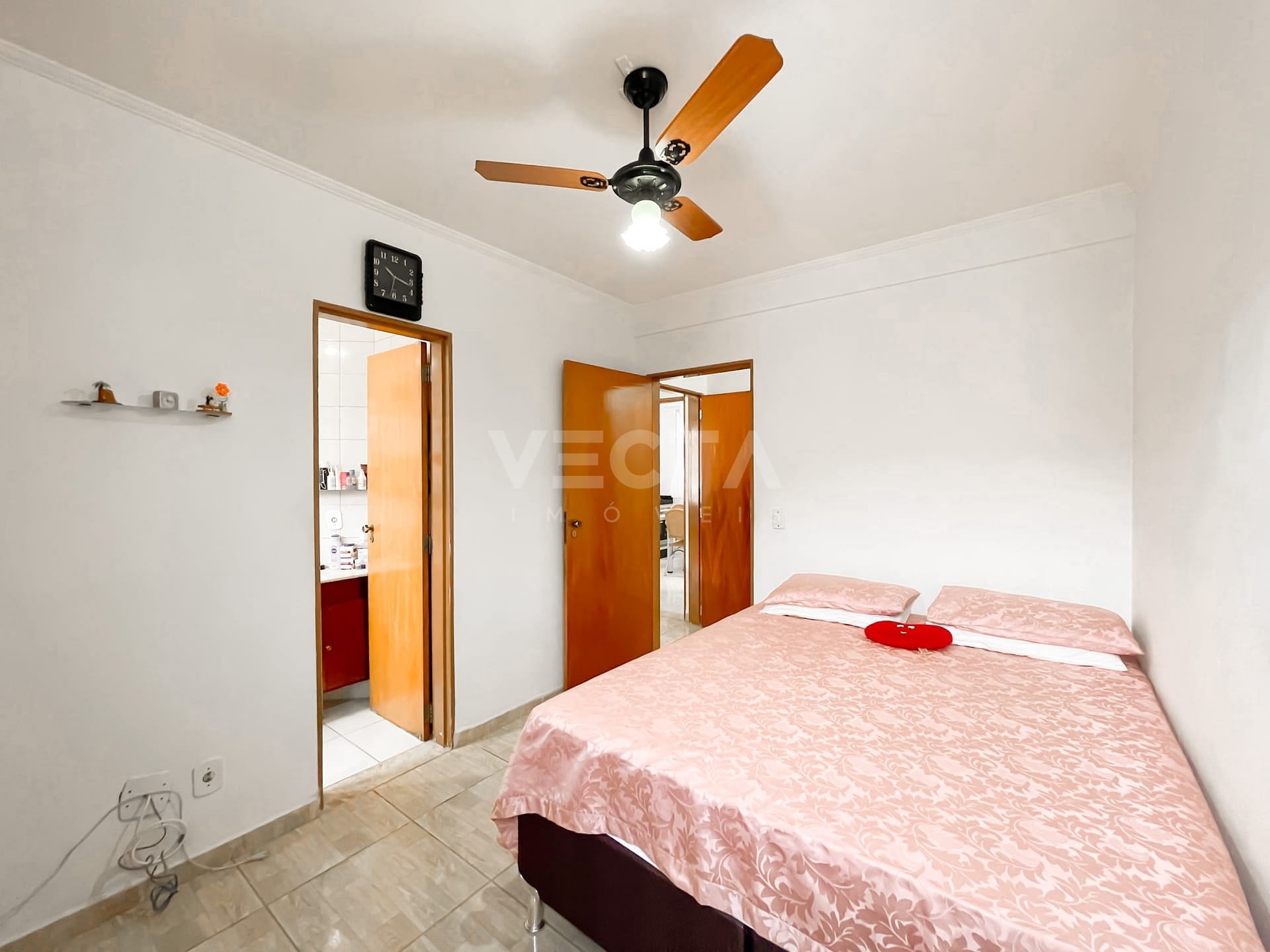 Apartamento à venda com 3 quartos, 114m² - Foto 10
