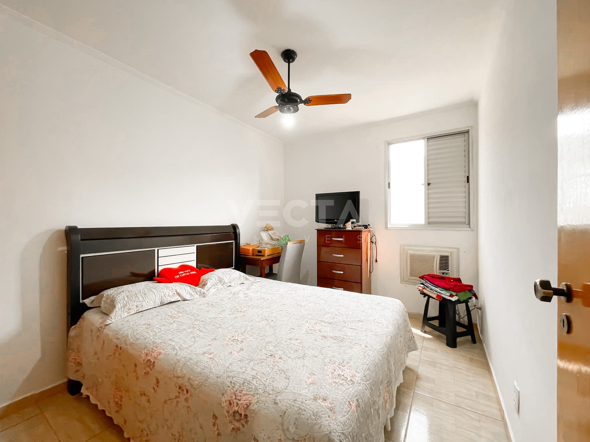 Apartamento à venda com 3 quartos, 114m² - Foto 12