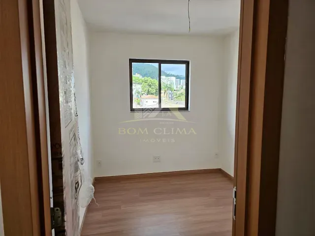 Apartamento 2 quartos e 1 banheiro, à venda, no bairro Mariano Procópio em Juiz de Fora