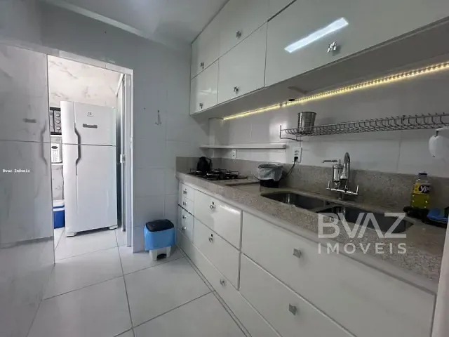 Apartamento com 68m² 2 quartos e 2 banheiros, à venda, no bairro Centro em Cabo Frio