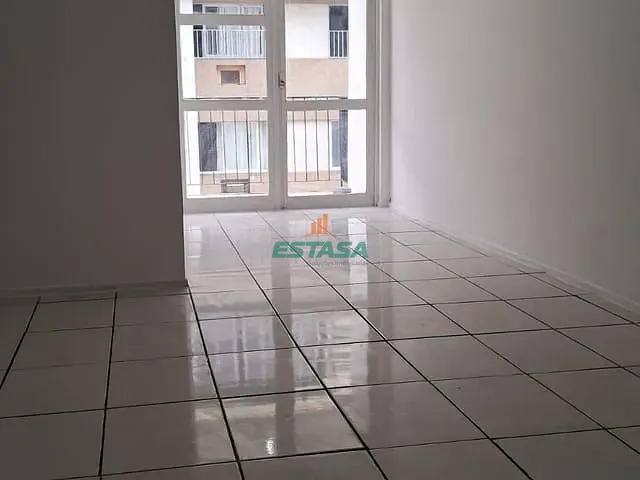 Apartamento 1 quarto e 2 banheiros, à venda, no bairro Tanque em Rio de Janeiro