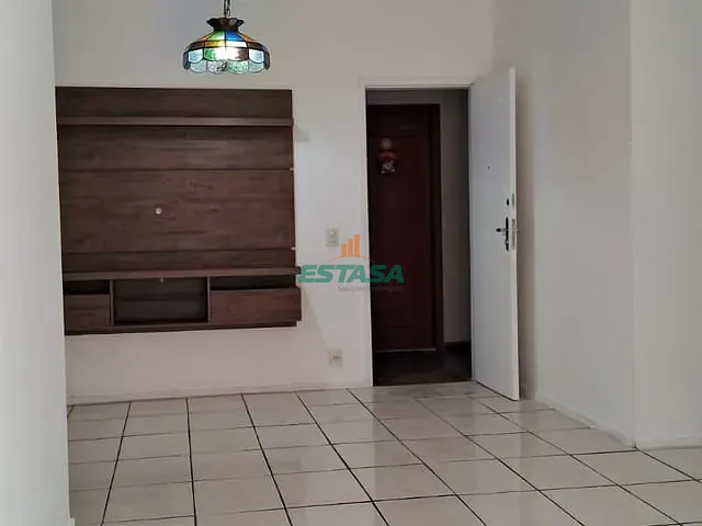 Apartamento 1 quarto e 2 banheiros, à venda, no bairro Tanque em Rio de Janeiro
