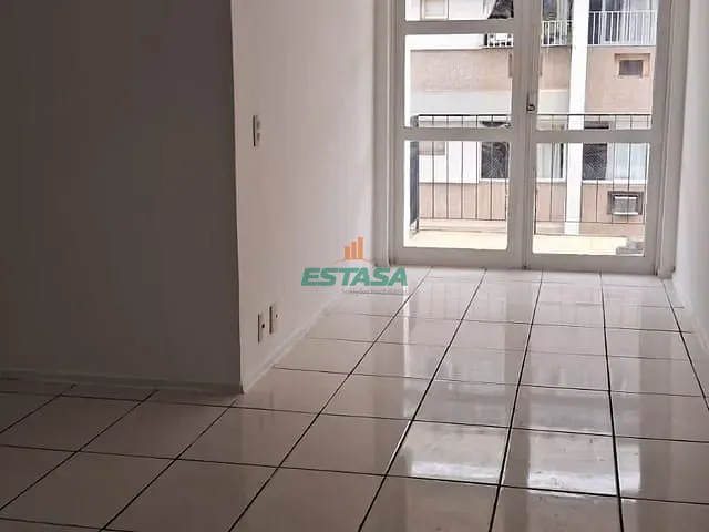 Apartamento 1 quarto e 2 banheiros, à venda, no bairro Tanque em Rio de Janeiro