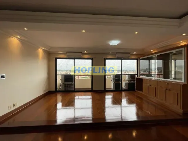 Apartamento com 228m² 5 quartos e 4 banheiros, à venda, no bairro Centro em Rio Claro
