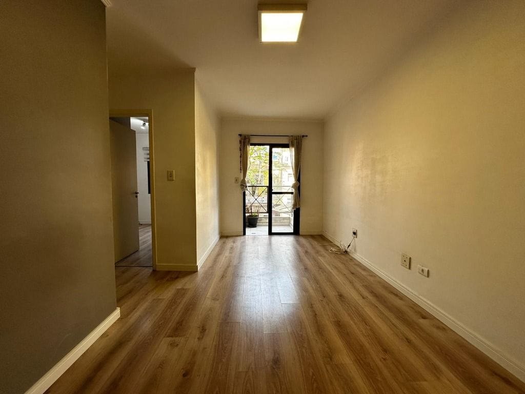 Apartamento à venda com 2 quartos, 57m² - Foto 3