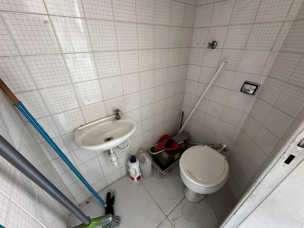 Apartamento à venda com 2 quartos, 57m² - Foto 23