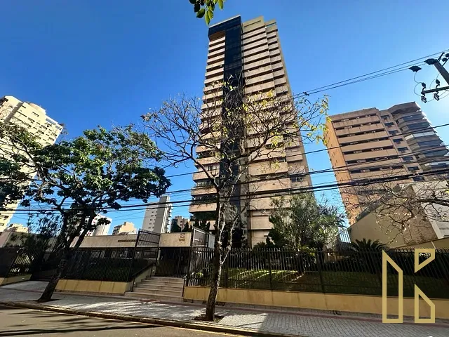 Apartamento com 453m² 4 quartos e 5 banheiros, à venda, no bairro Centro em Londrina