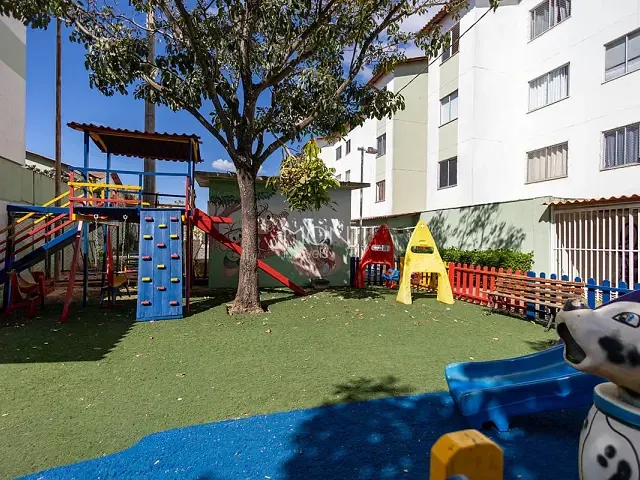 Apartamento 2 quartos e 1 banheiro, à venda, no bairro Setor Meireles (Santa Maria) em Brasília