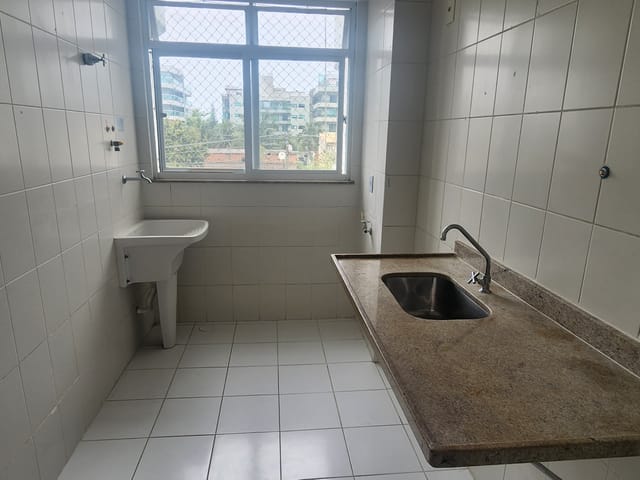 Apartamento com 80m² 2 quartos e 1 banheiro, para alugar, no bairro Braga em Cabo Frio