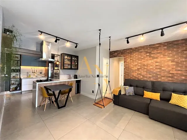 Apartamento 2 quartos e 2 banheiros, à venda, no bairro Cambuci em São Paulo